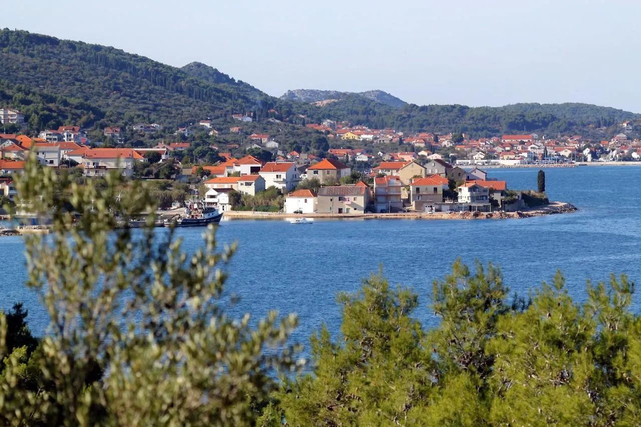 Apartments By The Sea Kali, Ugljan - 834 0*, Kali Croatia